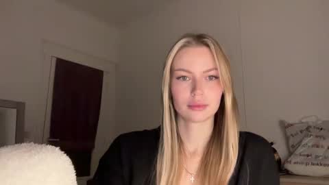 glow_angel online show from 01-22-25, 05:28