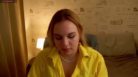 Margo online show from 06-11-26, 01:38
