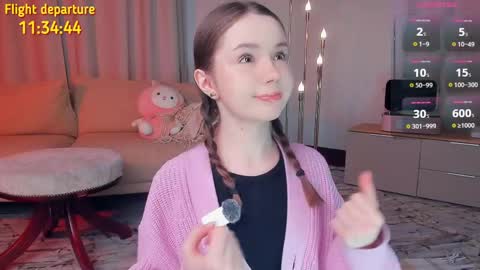 Ann Eliz and Gigi online show from 04-07-26, 07:58