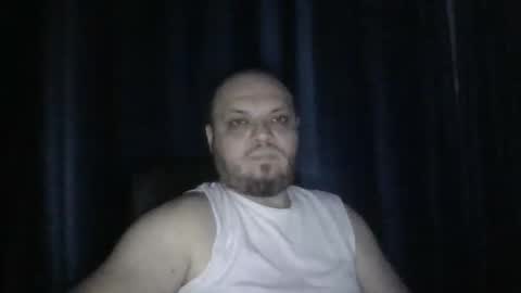 Snapshot of glusgan chatting on 05-21-26, 11:12 Your boy online show from 05-21-26, 11:12