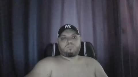 Snapshot of glusgan chatting on 06-06-26, 10:20 Your boy online show from 06-06-26, 10:20
