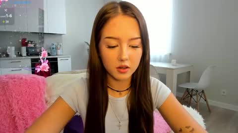 Lina online show from 03-09-26, 08:40