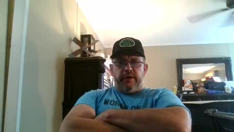 Snapshot of gobey33 chatting on 10-06-25, 07:55 IDKIDCIDGAF online show from 10-06-25, 07:55