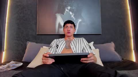 steven online show from 12-15-24, 09:09