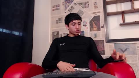 steven online show from 11-28-25, 02:42