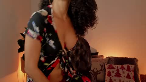 Elena online show from 12-29-24, 02:49