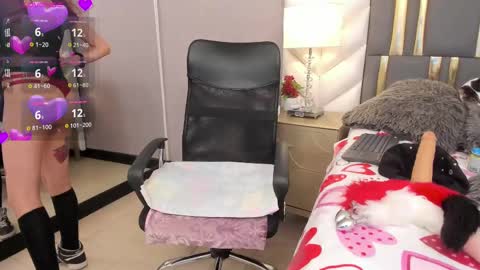 Snapshot of goddess__lilith_ chatting on 02-21-25, 03:23 Lilith online show from 02-21-25, 03:23