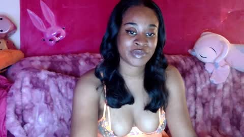 Snapshot of goddess_aaliyah chatting on 01-12-25, 06:49 goddess_aaliyah online show from 01-12-25, 06:49