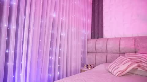 goddess_eli77 online show from 04-23-26, 03:08