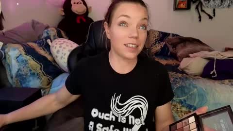 Patricia Mars           Goddess of Mars twitter thegoddessmindy online show from 02-13-25, 05:44