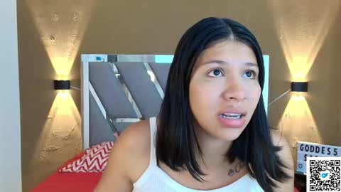 Snapshot of goddess_saori chatting on 01-12-26, 01:33 Saori online show from 01-12-26, 01:33