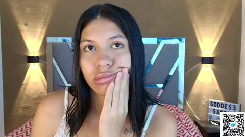 Snapshot of goddess_saori chatting on 01-12-26, 11:43 Saori online show from 01-12-26, 11:43