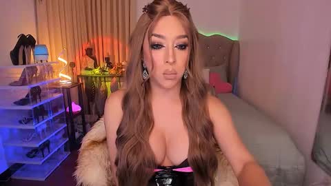 Contessa online show from 03-06-26, 12:01