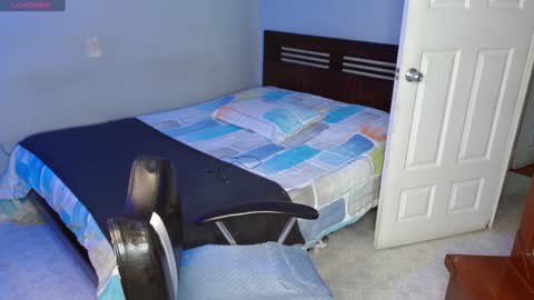 Snapshot of goddess_val chatting on 12-03-24, 10:39 Valentina online show from 12-03-24, 10:39