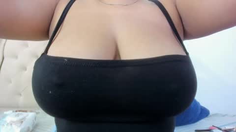 CHANELL online show from 02-22-25, 02:50