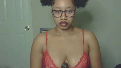 Goddess Daisy Sky online show from 10-22-25, 01:06