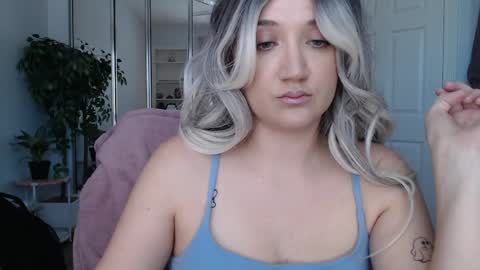 Snapshot of goddessemmy chatting on 05-07-26, 07:19 Goddess Emmy online show from 05-07-26, 07:19