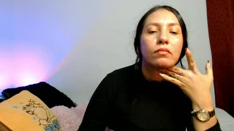 Snapshot of goddessnahi chatting on 03-31-26, 02:46 Naih Reyes online show from 03-31-26, 02:46