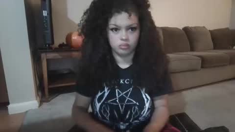 Snapshot of goddessprincessempressqueen chatting on 11-17-25, 07:03 goddessprincessempressqueen online show from 11-17-25, 07:03