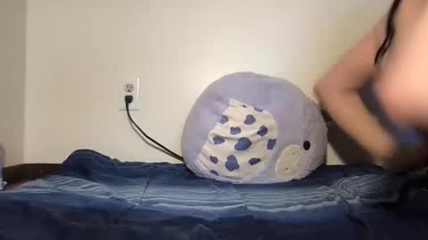 Snapshot of goddessskyrosie chatting on 05-30-26, 08:17 Sky online show from 05-30-26, 08:17