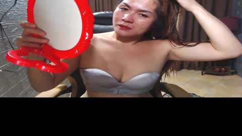 Snapshot of goddesstop chatting on 01-16-25, 08:11 MASTER online show from 01-16-25, 08:11