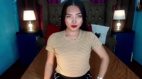 Snapshot of goddessvina7068 chatting on 01-26-25, 10:24 goddessvina7068 online show from 01-26-25, 10:24