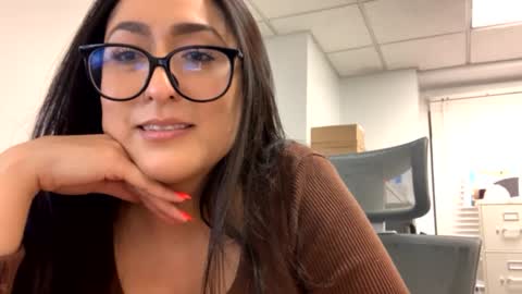 GoddessxxRosexx online show from 02-04-25, 12:29