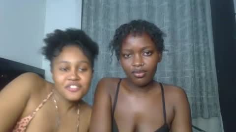 Snapshot of godess_lunah chatting on 05-08-26, 08:14 godess_lunah online show from 05-08-26, 08:14