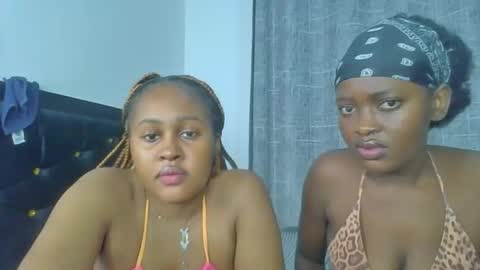 Snapshot of godess_lunah chatting on 05-10-26, 09:09 godess_lunah online show from 05-10-26, 09:09