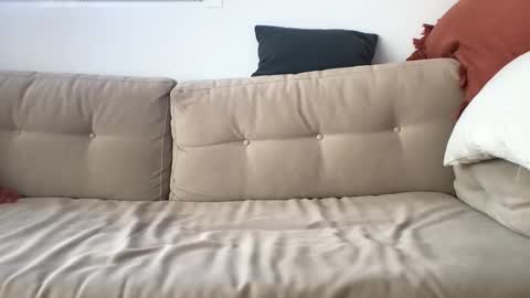 Snapshot of godofthunder18 chatting on 10-17-25, 10:51 J online show from 10-17-25, 10:51