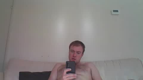 Snapshot of gogo12104 chatting on 10-05-25, 12:14 jme online show from 10-05-25, 12:14