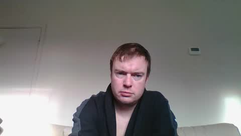 Snapshot of gogo12104 chatting on 12-22-25, 10:34 jme online show from 12-22-25, 10:34