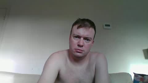 Snapshot of gogo12104 chatting on 01-10-26, 10:50 jme online show from 01-10-26, 10:50