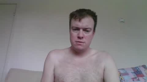 Snapshot of gogo12104 chatting on 02-07-26, 12:20 jme online show from 02-07-26, 12:20