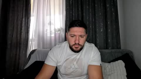 gold_alpha_boy online show from 10-01-25, 07:14