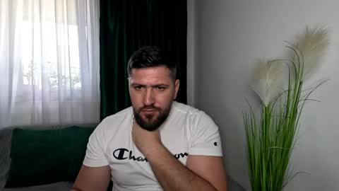 gold_alpha_boy online show from 04-24-26, 02:30