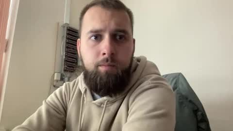 Snapshot of golden___69 chatting on 10-04-25, 05:16 golden___69 online show from 10-04-25, 05:16