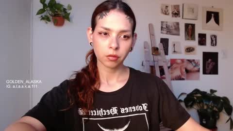 Snapshot of golden_alaska chatting on 09-12-25, 10:54 Alaska online show from 09-12-25, 10:54