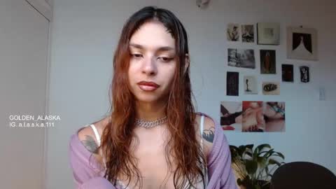 Snapshot of golden_alaska chatting on 10-27-25, 12:09 Alaska online show from 10-27-25, 12:09