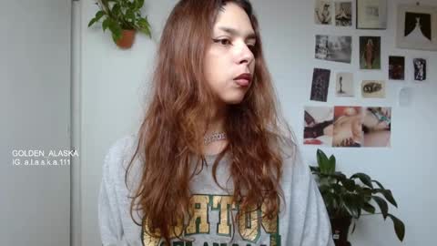 Snapshot of golden_alaska chatting on 11-10-25, 11:42 Alaska online show from 11-10-25, 11:42