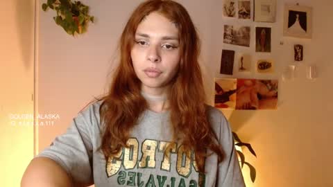 Snapshot of golden_alaska chatting on 11-25-25, 12:32 Alaska online show from 11-25-25, 12:32