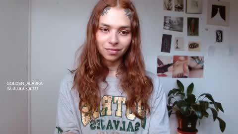 Snapshot of golden_alaska chatting on 11-25-25, 12:38 Alaska online show from 11-25-25, 12:38