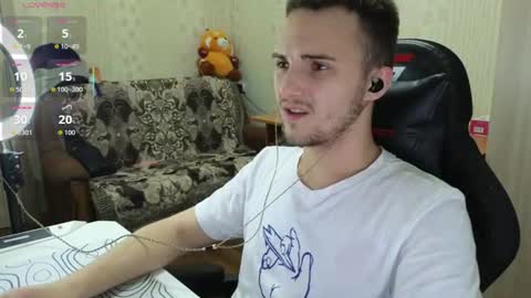 Golden boyyy21 online show from 07-19-26, 05:27