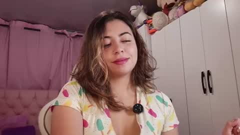 Snapshot of golden_gingerkitty chatting on 06-18-26, 01:17 golden_gingerkitty online show from 06-18-26, 01:17