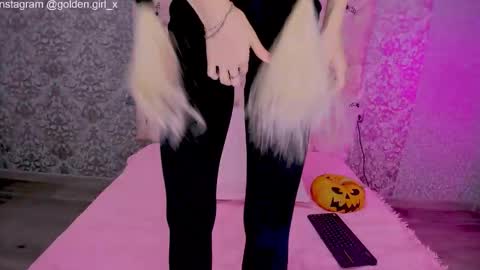 golden girl   online show from 11-03-25, 02:02