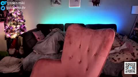 Shy in the streets but a freak in the sheets online show from 12-29-24, 04:16