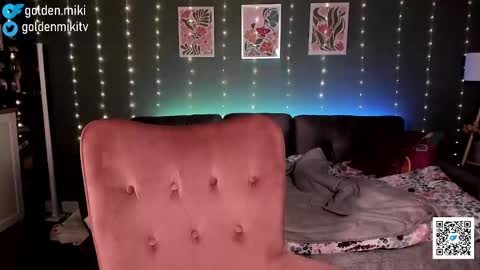 Shy in the streets but a freak in the sheets online show from 02-11-25, 05:16