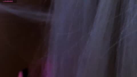 GoldenAmberX online show from 02-27-25, 11:41