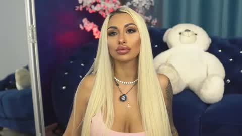 GoldenAmberX online show from 09-15-25, 07:14