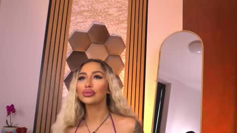 GoldenAmberX online show from 02-13-26, 07:04